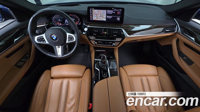 BMW 5-Series 2021 — photo 7