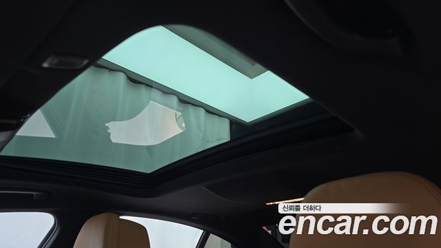 BMW 5-Series 2021 — photo 17