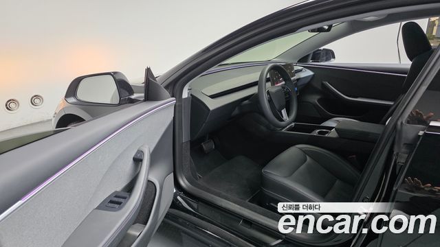 Tesla Model 3 2024 — photo 13