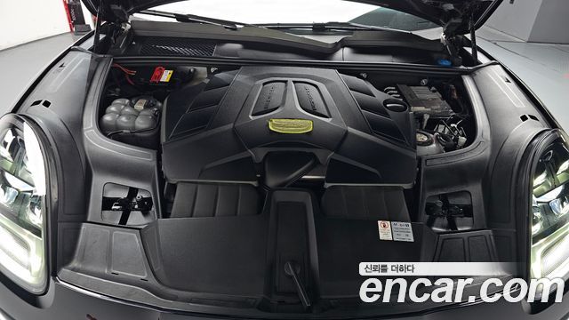 Porsche Cayenne 2022 — photo 6