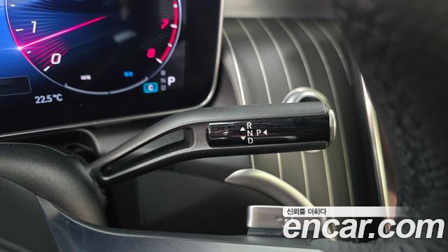 Mercedes-Benz GLC-Class 2024 — photo 9