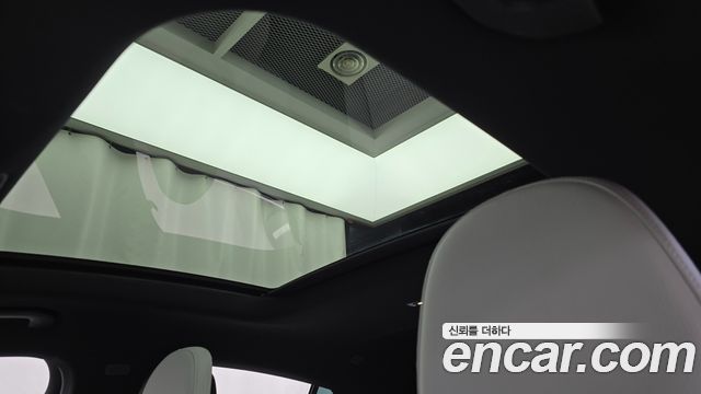 Mercedes-Benz GLC-Class 2024 — photo 17