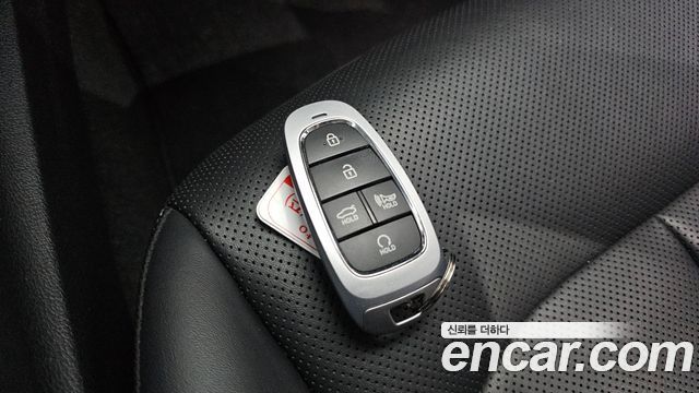 Hyundai Sonata 2022 — photo 29