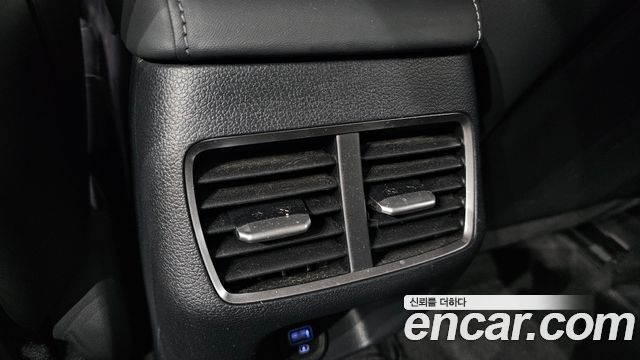 Hyundai Sonata 2022 — photo 30