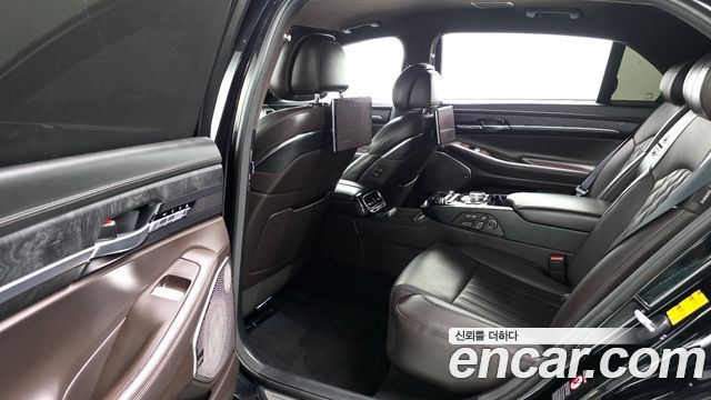 Genesis G90 2020 — photo 11