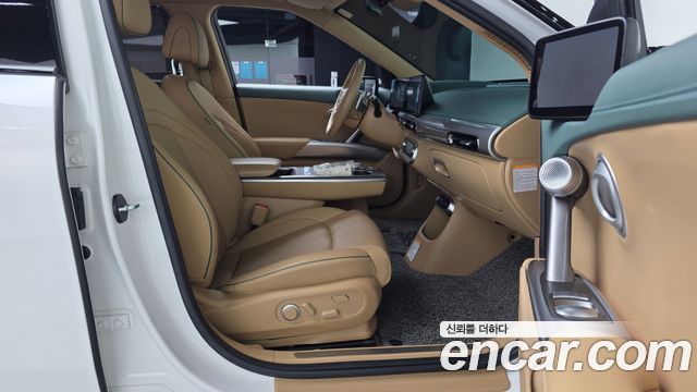 Genesis GV60 2022 — photo 17