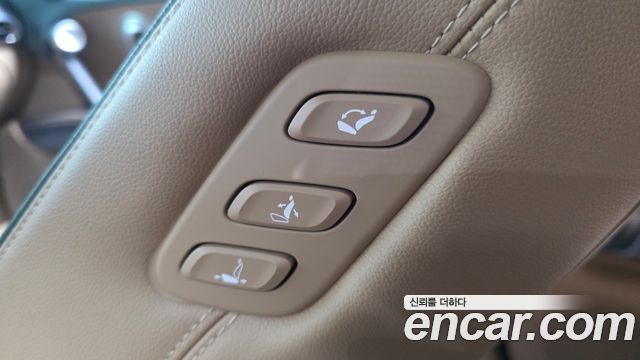 Genesis GV60 2022 — photo 24