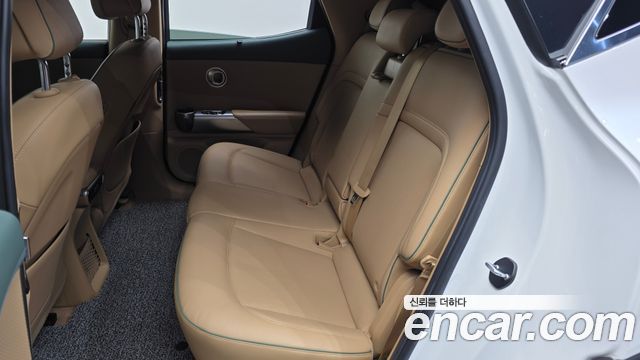 Genesis GV60 2022 — photo 16