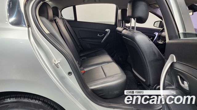 Renault Korea SM5  2014 — photo 12