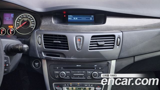 Renault Korea SM5  2014 — photo 13
