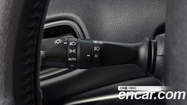 Toyota Prius 2017 — photo 14