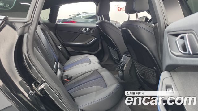 BMW 2-Series 2024 — photo 11