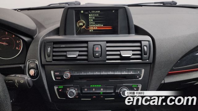 BMW 1-Series 2015 — photo 13