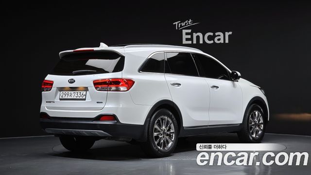Kia Sorento 2015 — photo 2