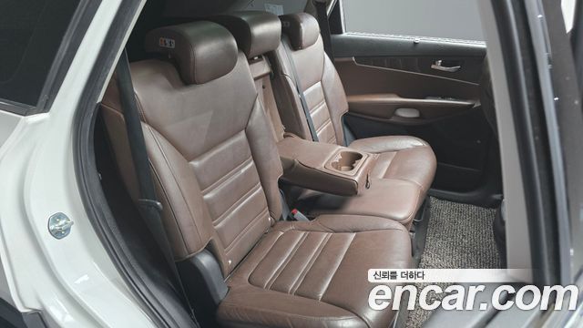 Kia Sorento 2015 — photo 12