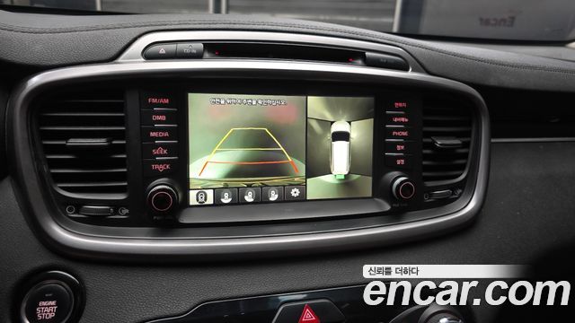 Kia Sorento 2015 — photo 16