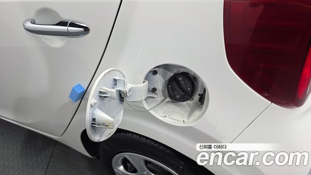 Kia morning 2023 — photo 19