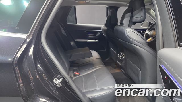 Mercedes-Benz GLC-Class 2024 — photo 18