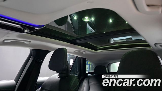 Mercedes-Benz GLC-Class 2024 — photo 24