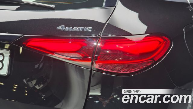 Mercedes-Benz GLC-Class 2024 — photo 9