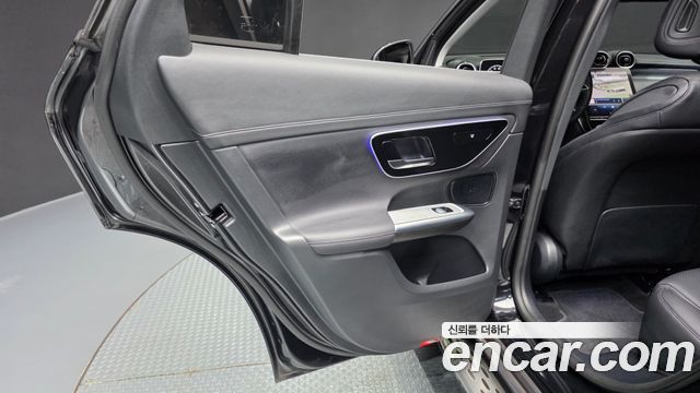 Mercedes-Benz GLC-Class 2024 — photo 15