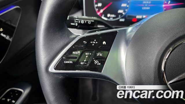 Mercedes-Benz GLC-Class 2024 — photo 35