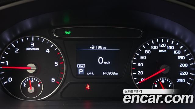 Kia Sorento 2018 — photo 8