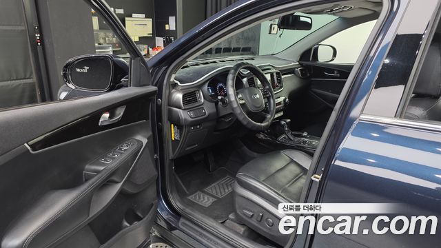 Kia Sorento 2018 — photo 10