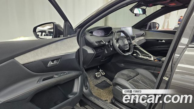 Peugeot 3008 2020 — photo 13