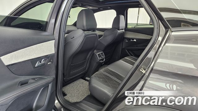Peugeot 3008 2020 — photo 18