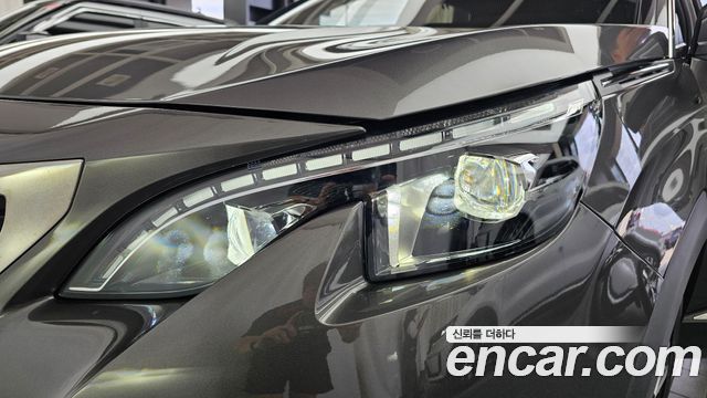Peugeot 3008 2020 — photo 8