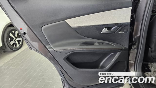 Peugeot 3008 2020 — photo 15