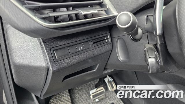 Peugeot 3008 2020 — photo 28