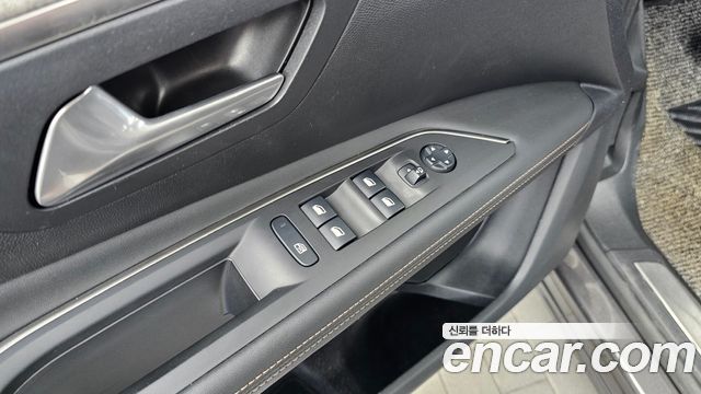 Peugeot 3008 2020 — photo 34