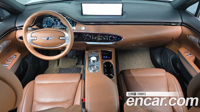 Genesis GV70 2021 — photo 10