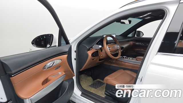 Genesis GV70 2021 — photo 13