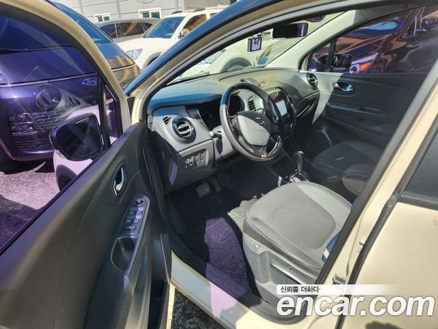 Renault Korea QM3 2015 — photo 8