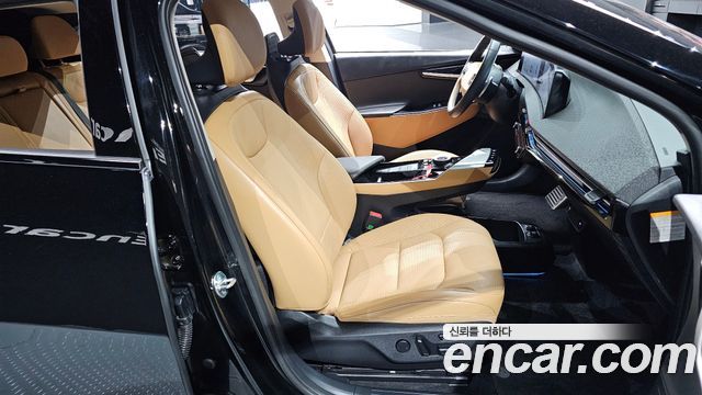 Kia EV6 2023 — photo 16