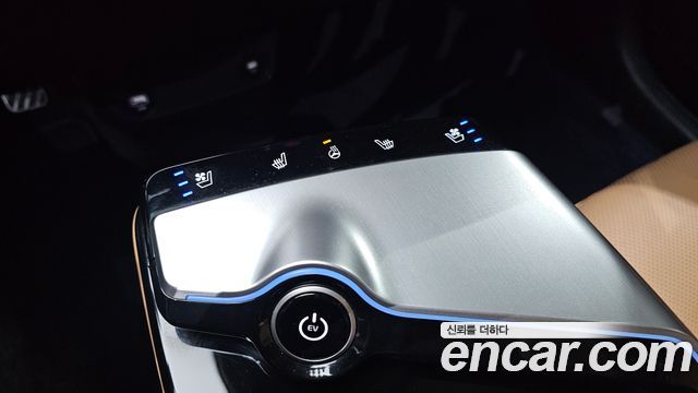 Kia EV6 2023 — photo 30