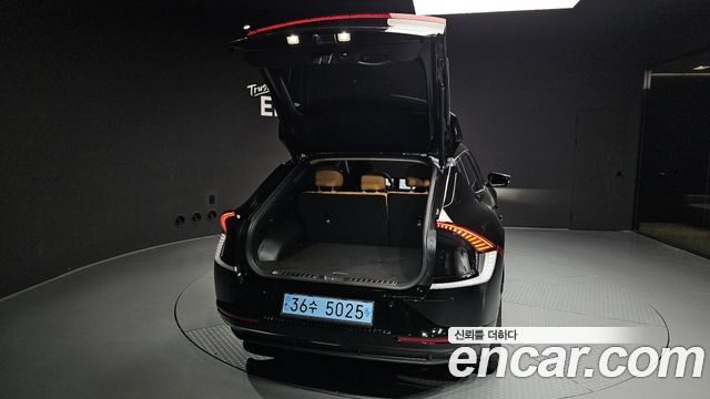 Kia EV6 2023 — photo 36