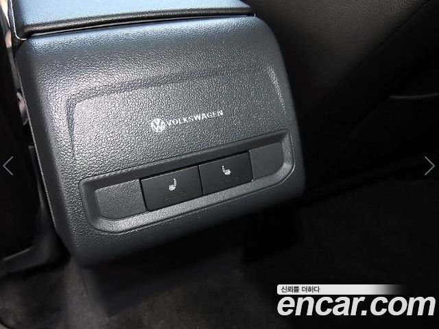 Volkswagen Jetta 2023 — photo 17