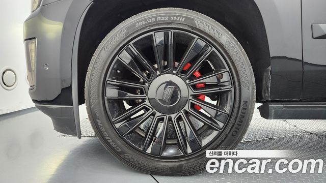 Cadillac Escalade 2018 — photo 5