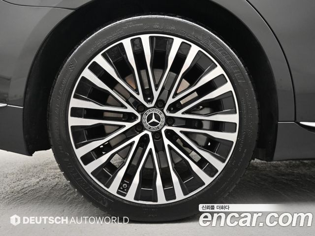 Mercedes-Benz S-Class 2021 — photo 5