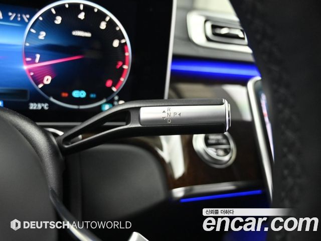 Mercedes-Benz S-Class 2021 — photo 9