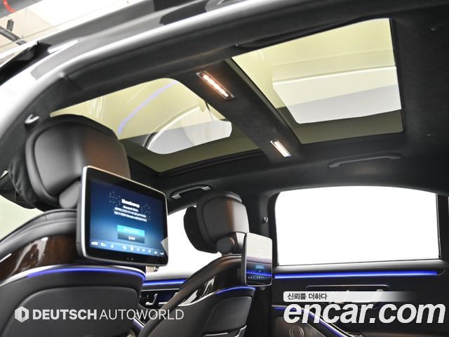 Mercedes-Benz S-Class 2021 — photo 18