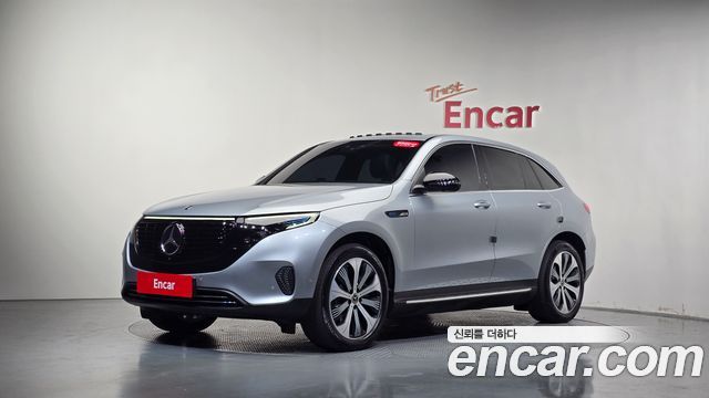 Mercedes-Benz EQC 2020 — photo 34