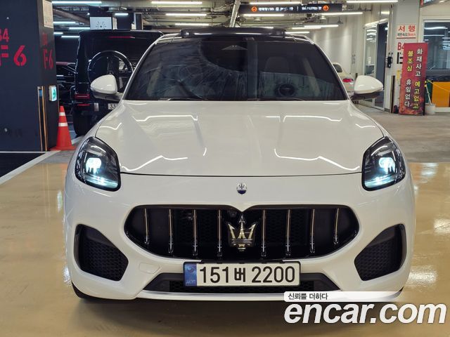 Maserati Grecale 2023 — photo 3