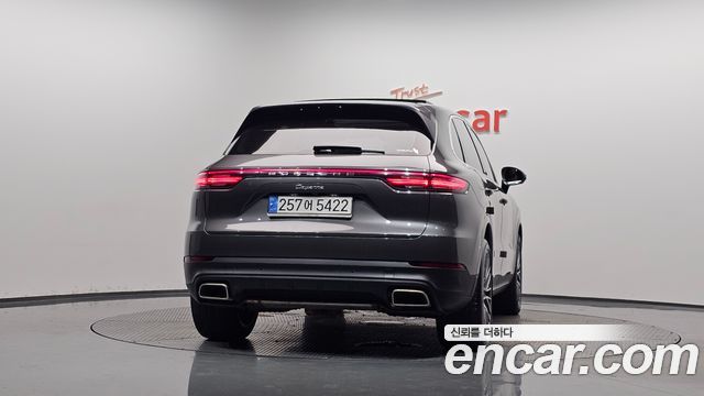 Porsche Cayenne 2021 — photo 4