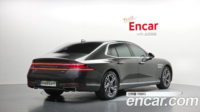 Genesis G90 2025 — photo 2
