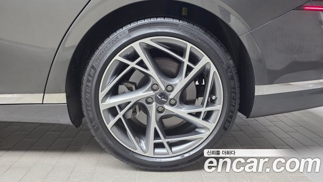 Genesis G90 2025 — photo 7